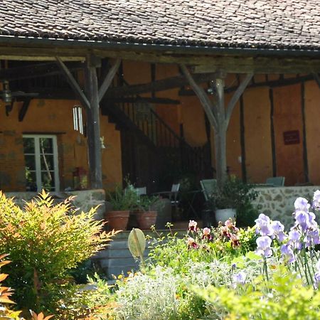 Domaine De Hongrie Hotel Nogaro Exterior foto